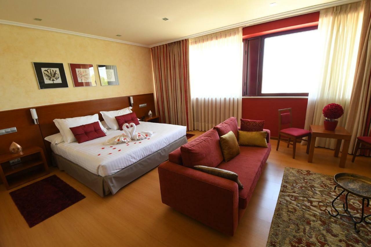 Hotel Miravalle Ourense Zewnętrze zdjęcie